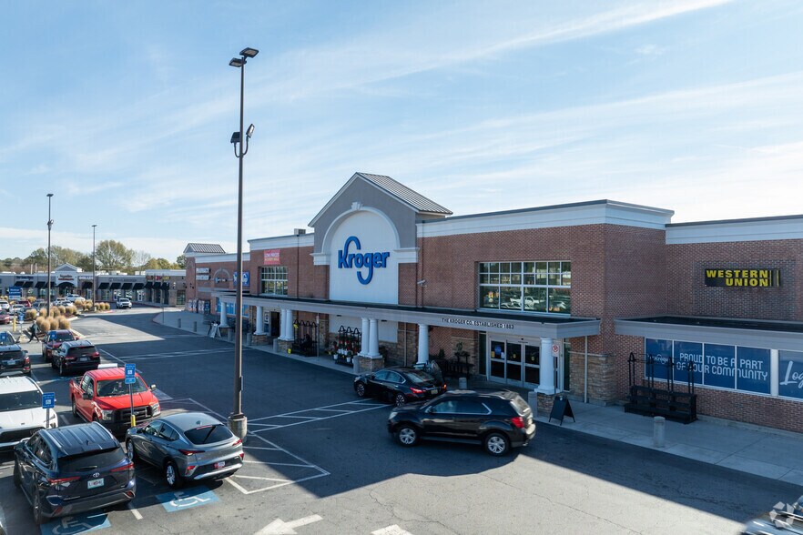 Primary Photo Of 4743-4753 Highway 78, Loganville General Retail For Lease