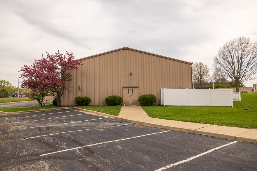 More Photos Of 800 SW 150 Hwy, Lee's Summit Office For Sale