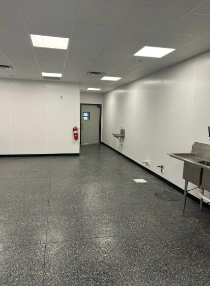 More Photos Of 116-118 W Main St, Madelia Apartments For Lease