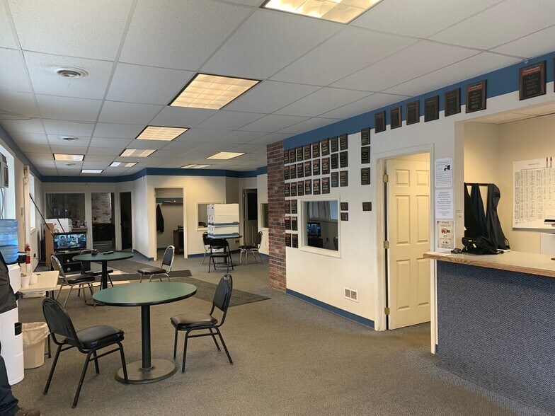 More Photos Of 346 E Orvis St, Massena Freestanding For Lease
