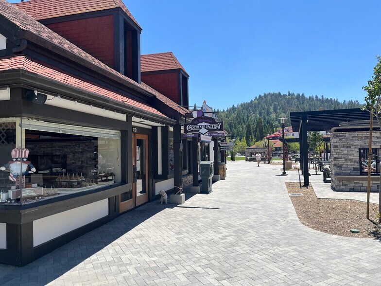 More Photos Of 28200 Hwy 189, Lake Arrowhead Unknown For Lease