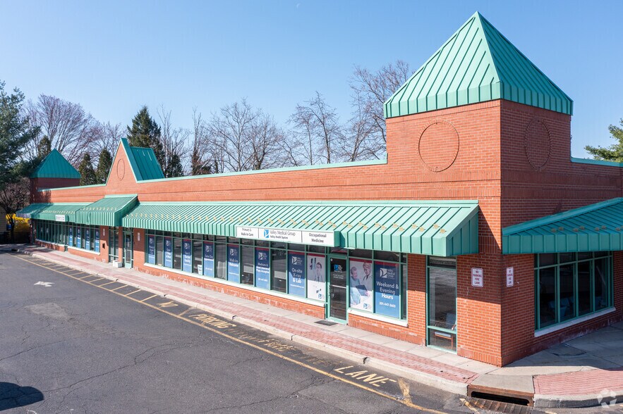 More Photos Of 140 Franklin Tpke, Waldwick Unknown For Lease