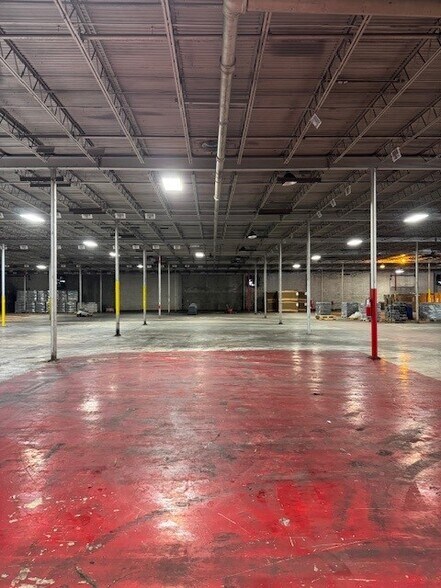 More Photos Of 330 Stevens St, Jacksonville Warehouse For Lease