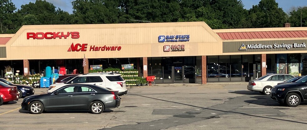 More Photos Of 643-703 Main St, Walpole Unknown For Lease