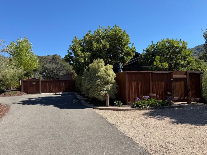 More Photos Of 102 W Carmel Valley Rd, Carmel Valley Hotel For Sale