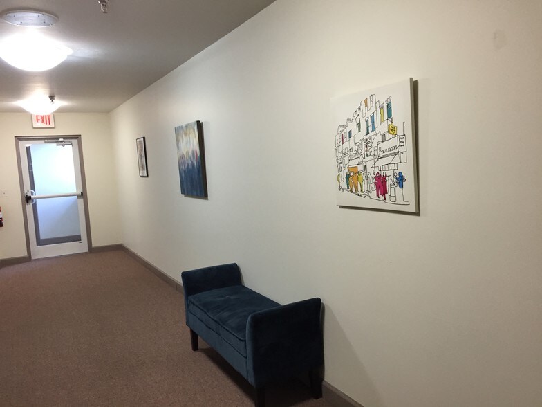More Photos Of 2211 Widman Way, Fort Myers Loft Creative Space For Lease