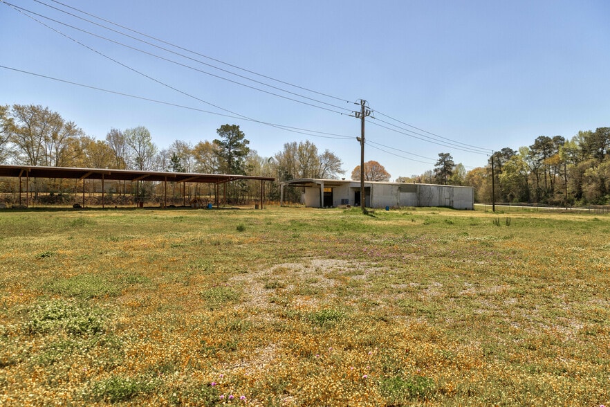 More Photos Of 740 West Union Street, Vienna Manufacturing For Sale