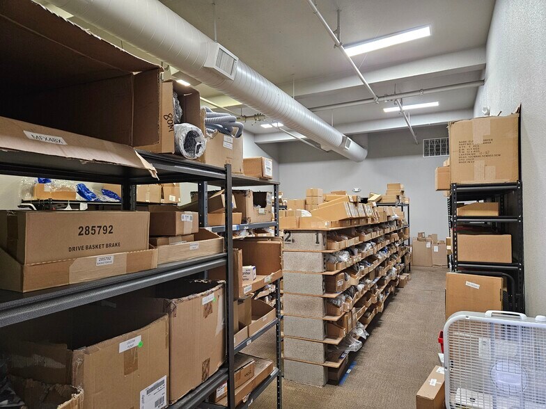 More Photos Of 601-611 H St, Modesto Storefront For Sale