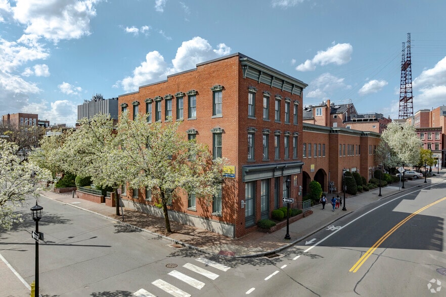 Primary Photo Of 47 Water St, Norwalk Office For Lease