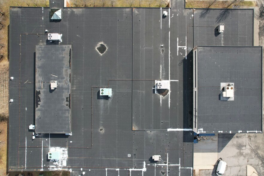 More Photos Of 20 Bomax Dr, Ithaca Manufacturing For Sale