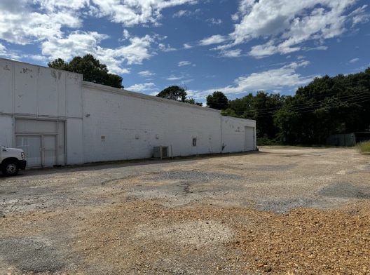 More Photos Of 425 W Main St, Senatobia Freestanding For Sale