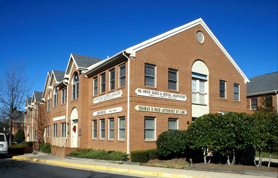 More Photos Of 1035 Sterling Rd, Herndon Office For Lease