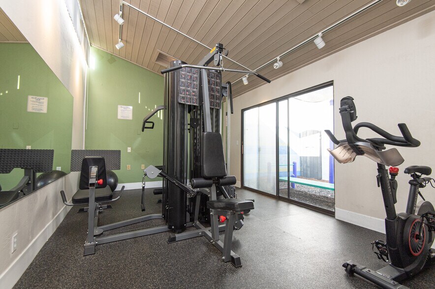 More Photos Of 516 S Indian Hill Blvd, Claremont Apartments For Sale