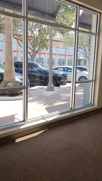 Primary Photo Of 8651 SW 124th St, Miami General Retail For Lease