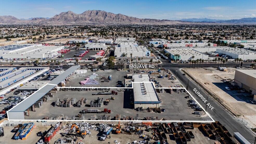 More Photos Of 101 N Mojave Rd, Las Vegas Warehouse For Lease
