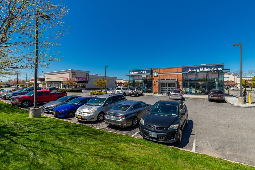 More Photos Of 520 Commack Rd, Deer Park Unknown For Lease