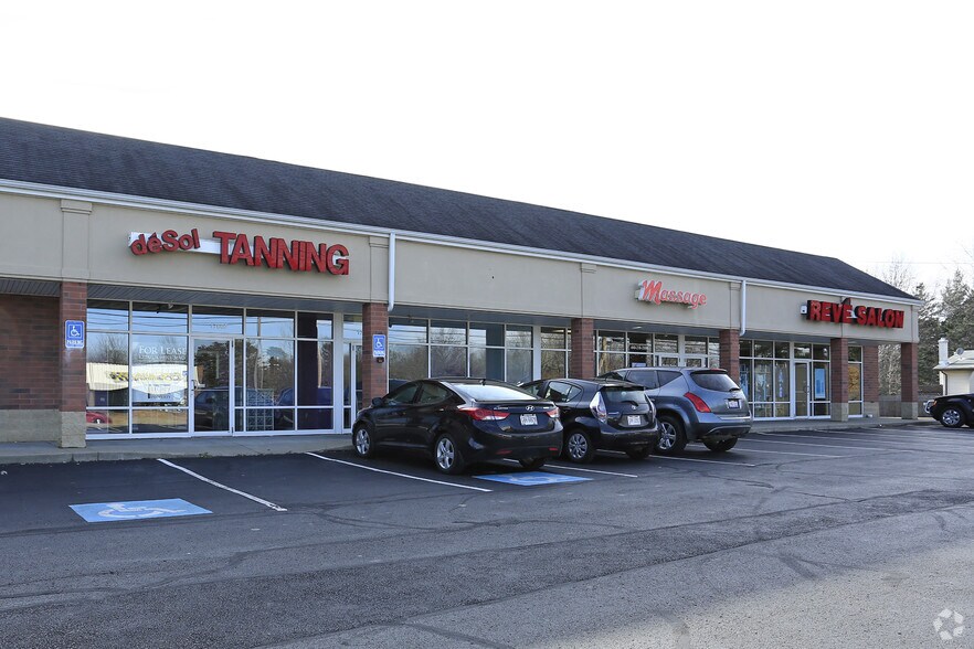 More Photos Of 17608 Pearl Rd, Strongsville Unknown For Lease