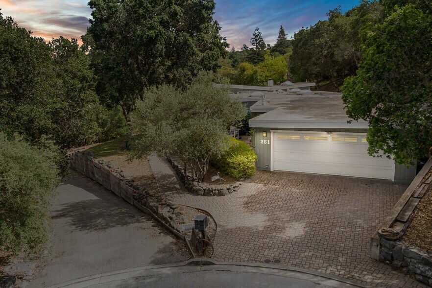 More Photos Of 261 Durazno Way, Portola Valley Land For Sale