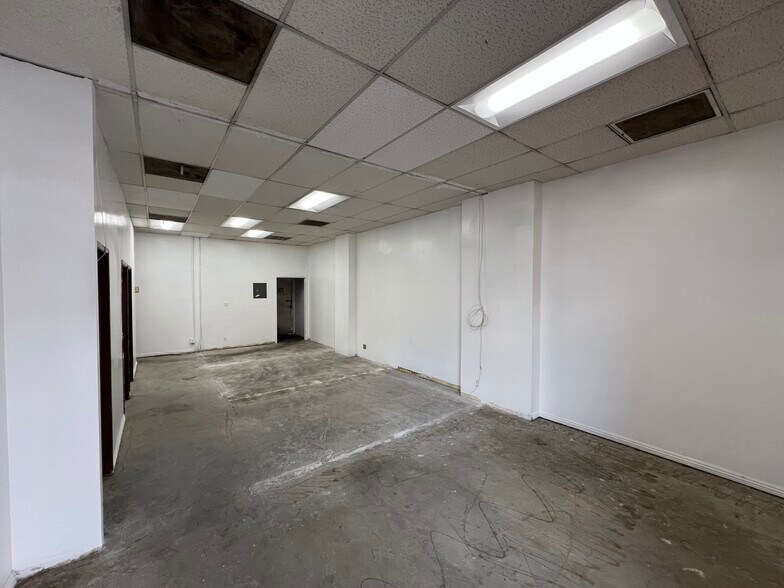More Photos Of 808 N Hill St, Los Angeles Storefront Retail Office For Lease