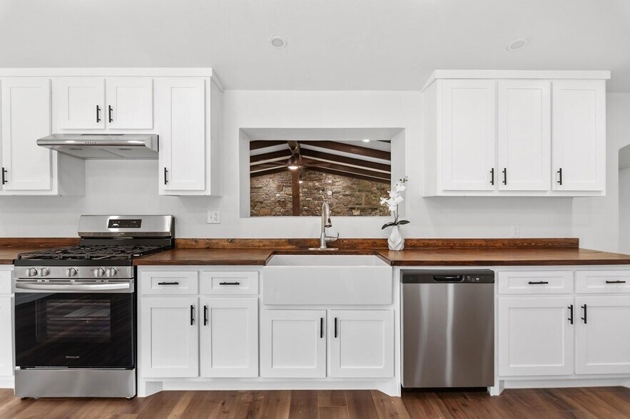 More Photos Of 1351 Ranch 386 rd, Mason Land For Sale