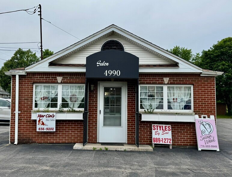 Primary Photo Of 4990 Broadway, Depew Storefront For Lease