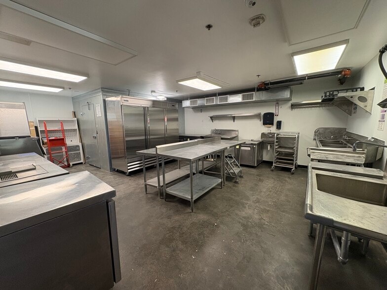 More Photos Of 1028 Fremont St, Las Vegas Restaurant For Lease