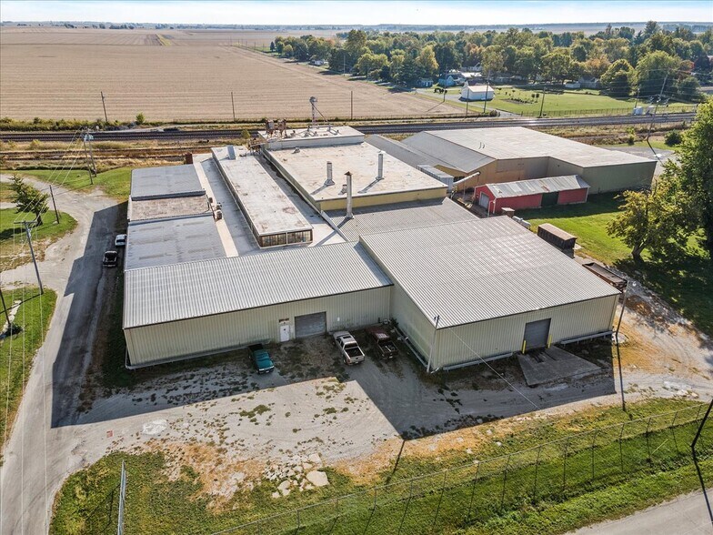More Photos Of 115 E Mound St, Girard Industrial For Sale