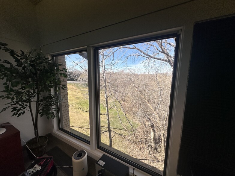 More Photos Of 4885 S 900 E, Salt Lake City Office For Sale