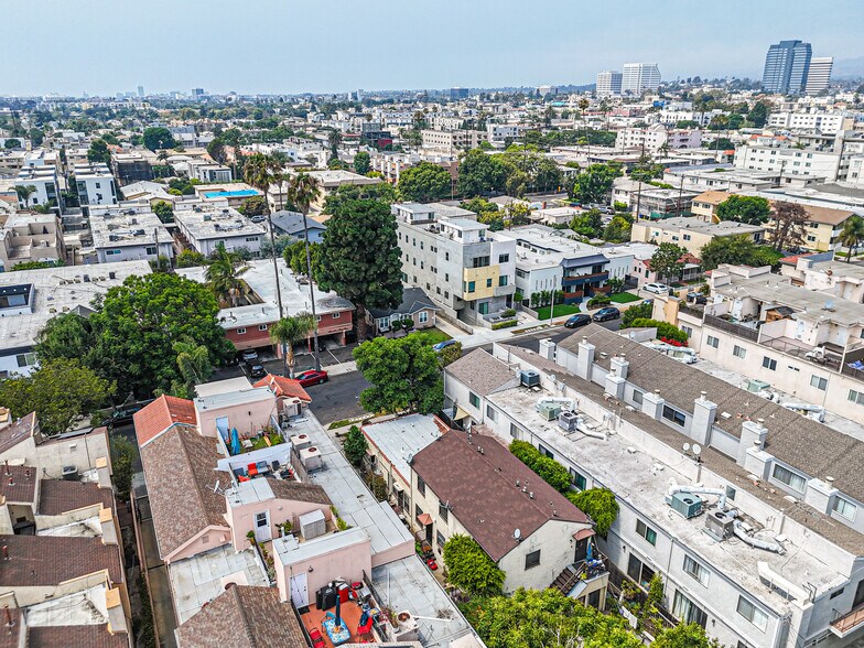 More Photos Of 1728 Granville Ave, Los Angeles Apartments For Sale