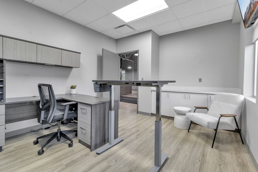 More Photos Of 6031-6045 Transit Rd, East Amherst Unknown For Lease