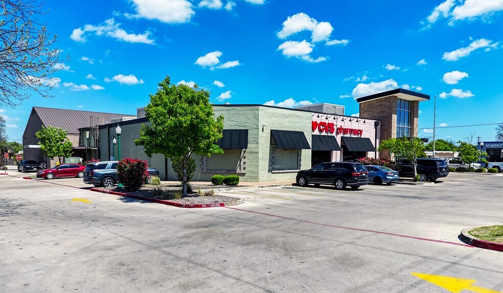 More Photos Of 1102 S Austin Ave, Georgetown Freestanding For Sale