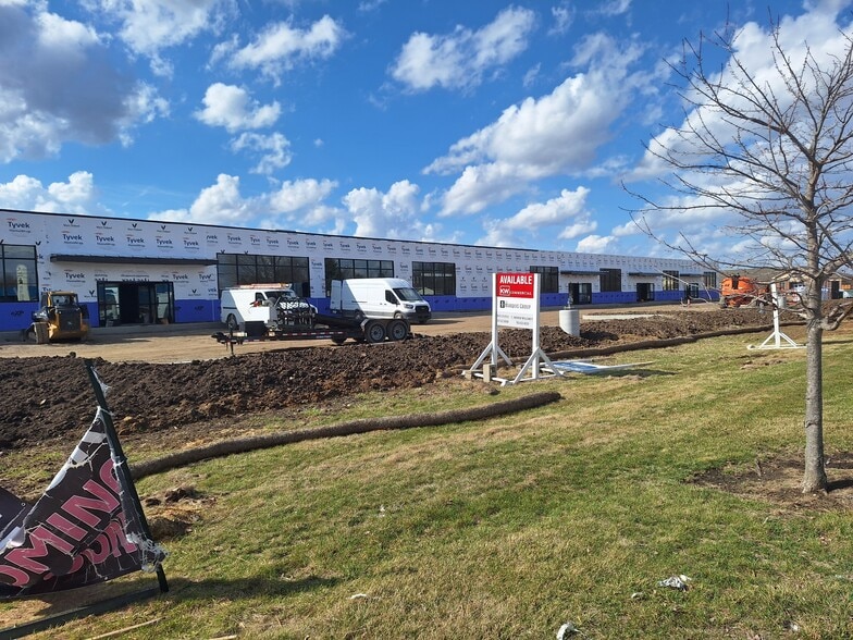 More Photos Of 3749 Landmark Dr dr, Lafayette Restaurant For Lease