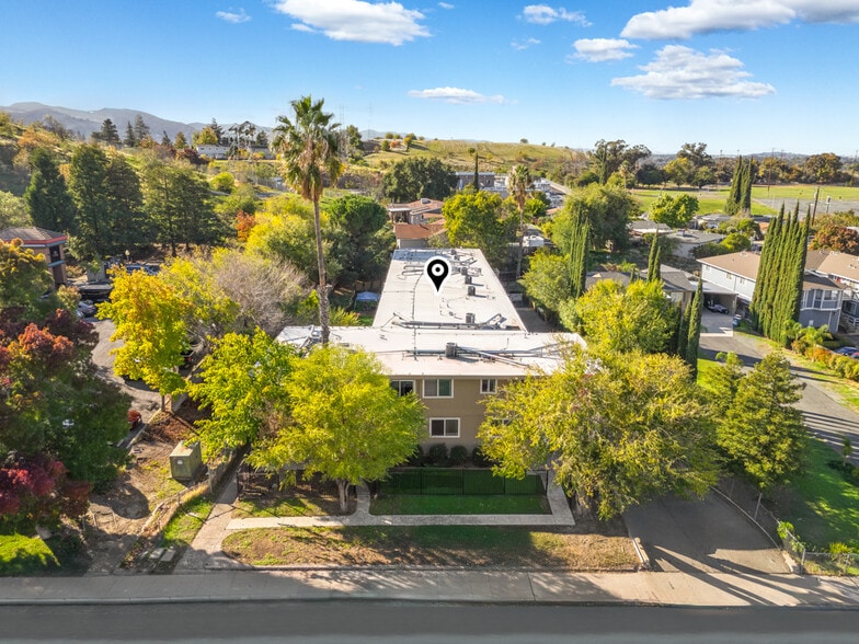 More Photos Of 3126 Lone Tree Way, Antioch Apartments For Sale