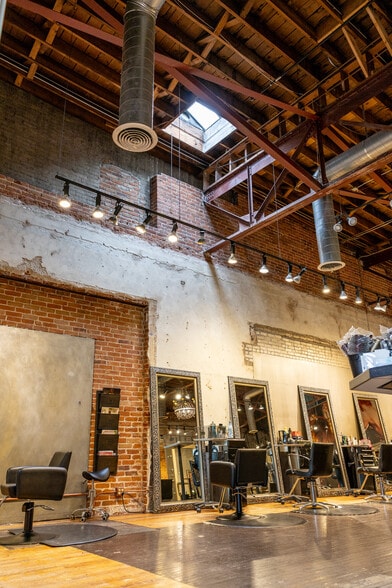 More Photos Of 1575 Boulder St, Denver Storefront Retail Office For Lease