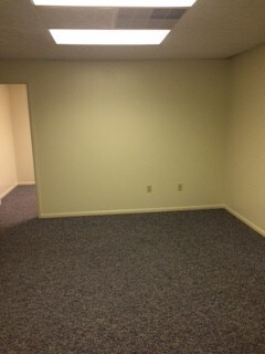 More Photos Of 817 Kilbourne St, Bellevue Medical For Lease