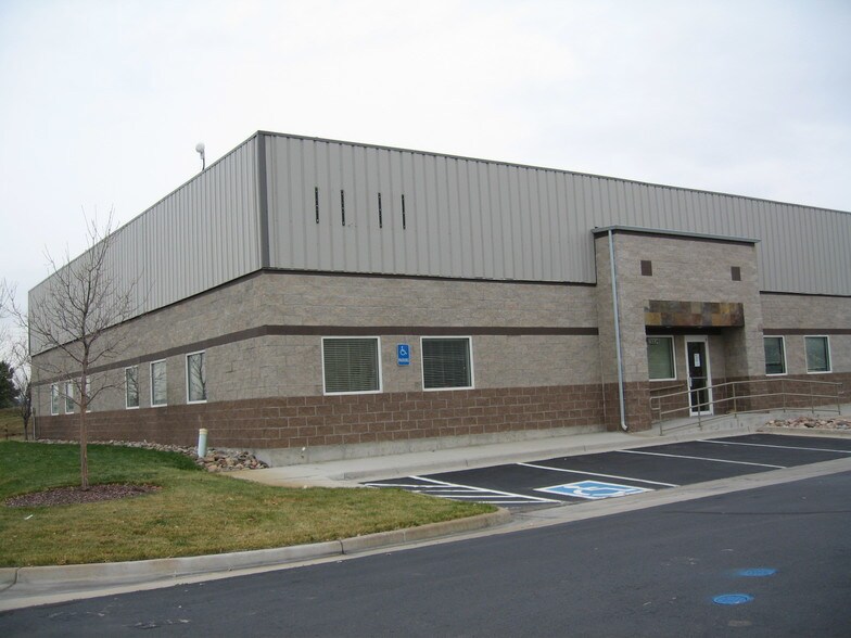 More Photos Of 15534 E Hinsdale Cir, Centennial Light Distribution For Lease