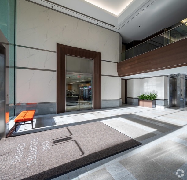 More Photos Of 3490 Piedmont Rd NE, Atlanta Office For Lease