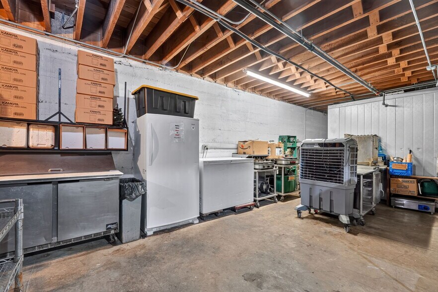 More Photos Of 615 S 1st Ave, Pocatello Restaurant For Sale