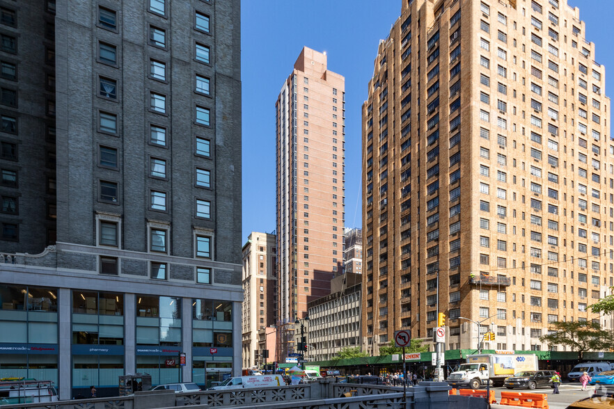 Primary Photo Of 49 E 34th St, New York Apartments For Lease