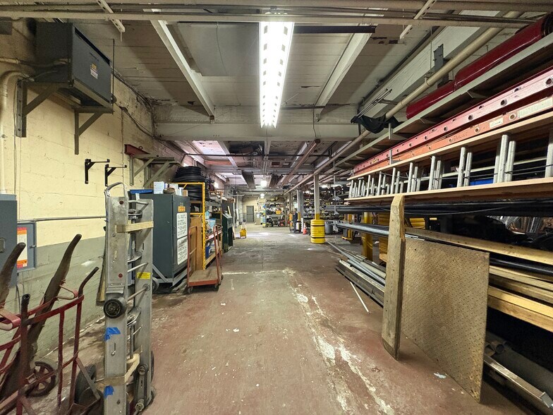 More Photos Of 28 Cordier St, Irvington Warehouse For Sale