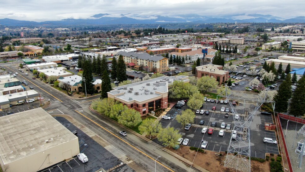 More Photos Of 2195 Larkspur Ln, Redding Office For Sale