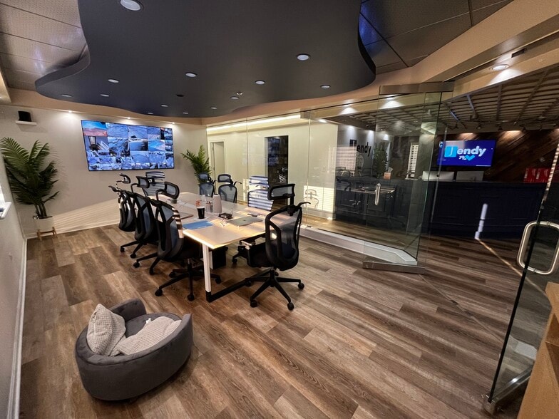 More Photos Of 1540 Hannah Ave, Forest Park Light Distribution For Lease