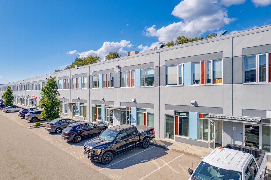 More Photos Of 8331 Eastlake Dr, Burnaby Unknown For Lease