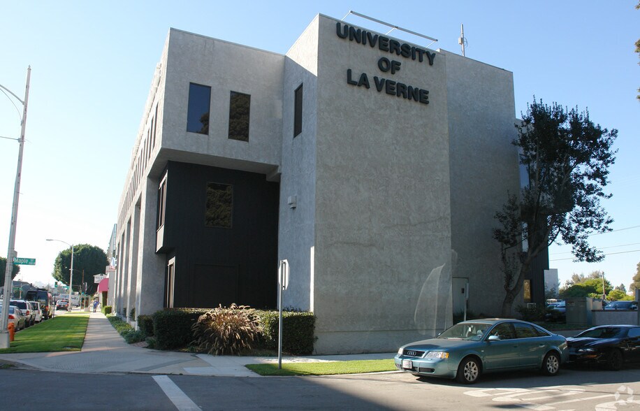 More Photos Of 4001 W Alameda Ave, Burbank Office For Lease