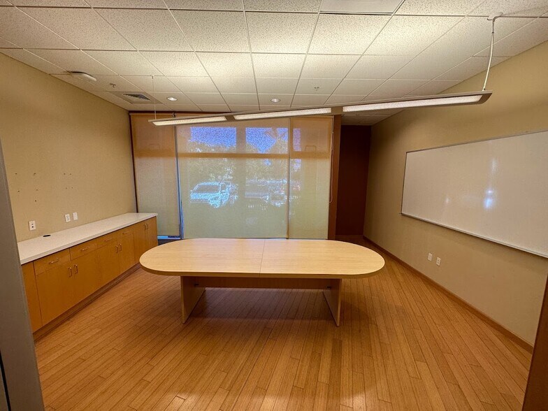 More Photos Of 689 Tank Farm Rd, San Luis Obispo Loft Creative Space For Lease