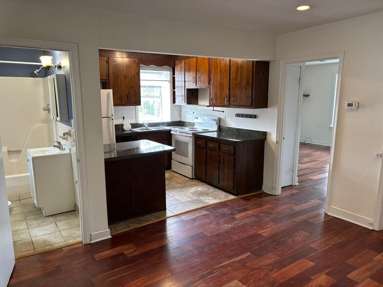 More Photos Of 7 N 21st St, Richmond Multifamily For Sale