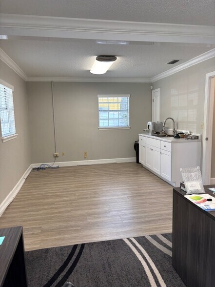 More Photos Of 3092 W Lake Mary Blvd, Lake Mary Office For Lease