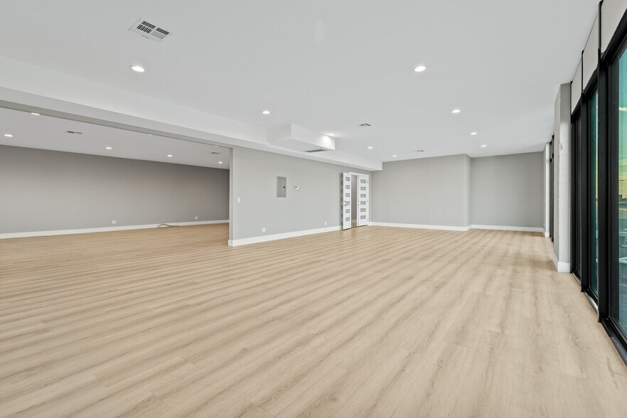 More Photos Of 8452 Katella Ave, Stanton Industrial For Lease