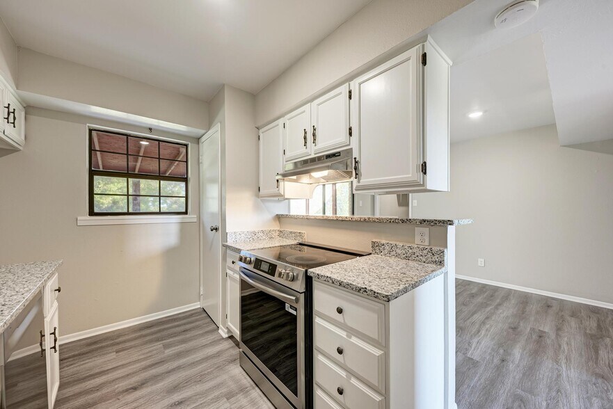 More Photos Of 3225 County Road 111, Lampasas Specialty For Sale