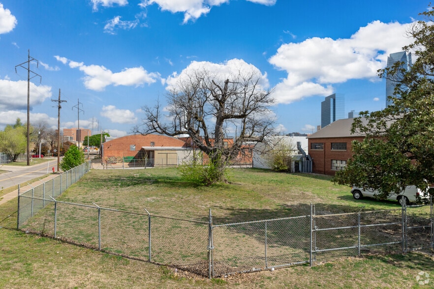 More Photos Of 711-725 SW 4th St, Oklahoma City Service For Sale